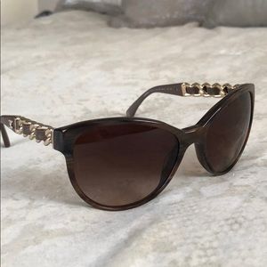 Chanel chain link sunglasses, barely worn